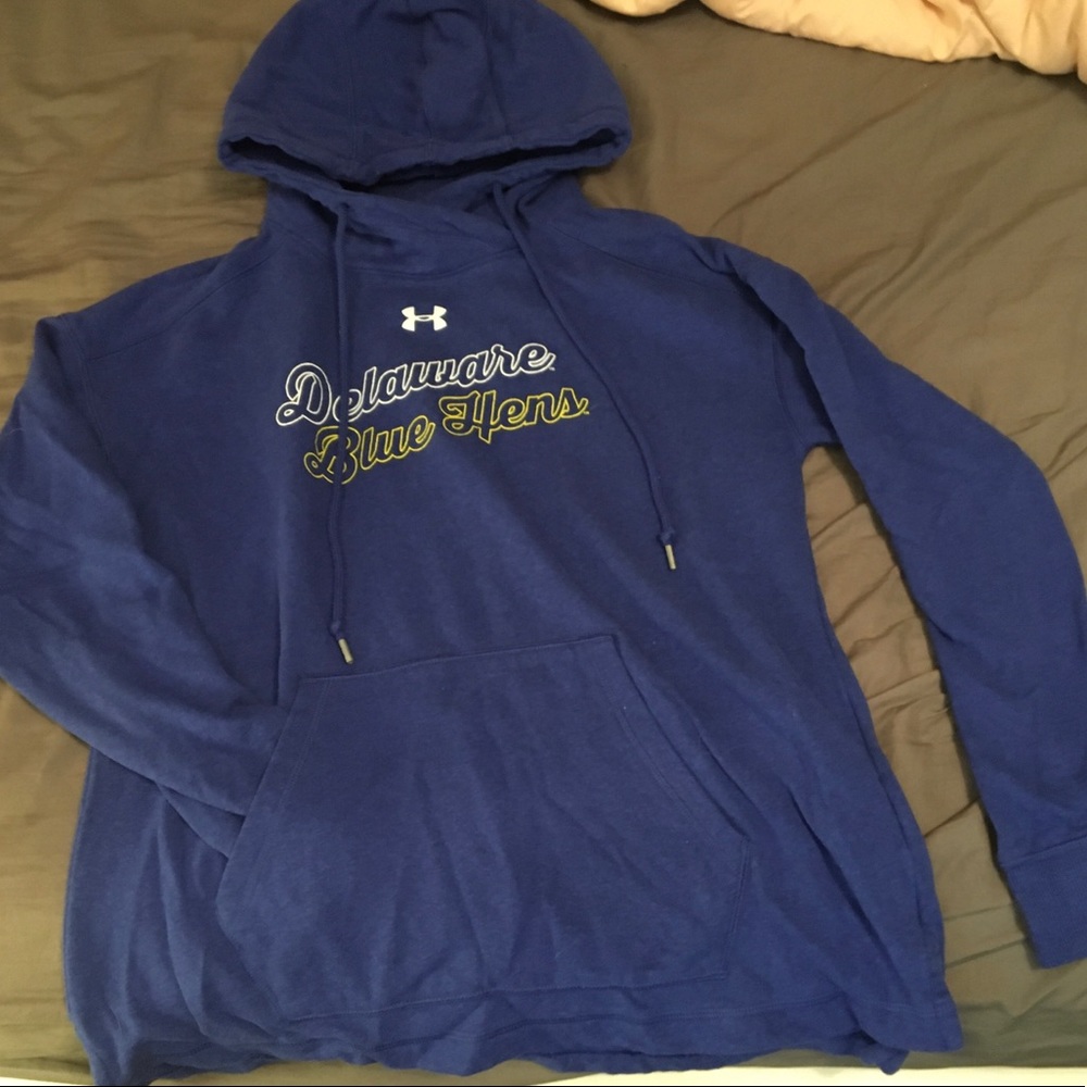 NWOT University of Delaware sweatshirt